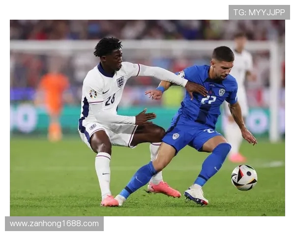 贝林厄姆的崛起：从青涩小将到足球场上的新星之路